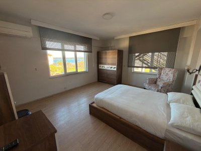 Doğa Manzaralı Çift Kişilik Oda